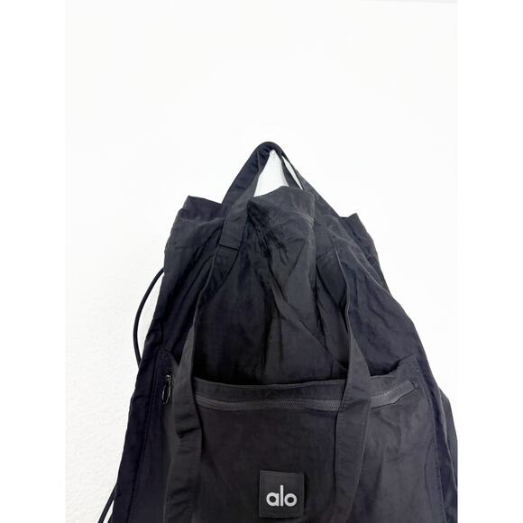 Alo Yoga Utility Tote Bag Black Oversized Gym Bag - Picture 5 of 10
